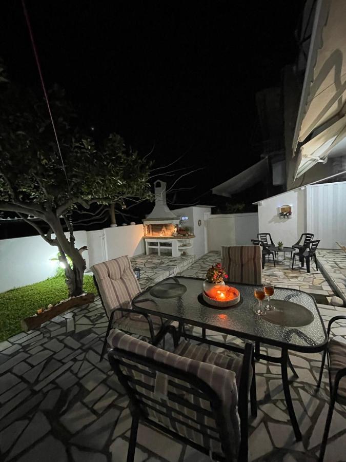 Sunny Beach House Corinth Exterior foto